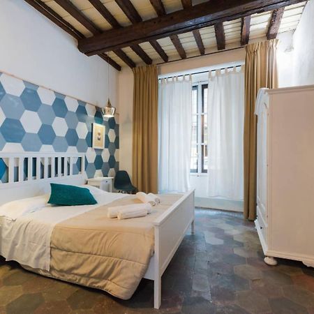 F4 - Santa Croce One Bedroom Flat 2 To 4 Guests Florens Exteriör bild